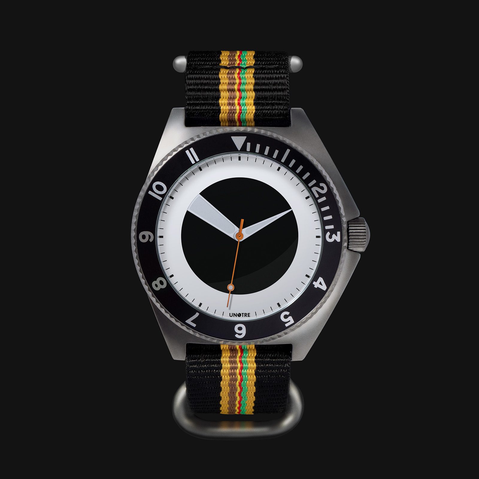 Orologio elettronico UNOTRE