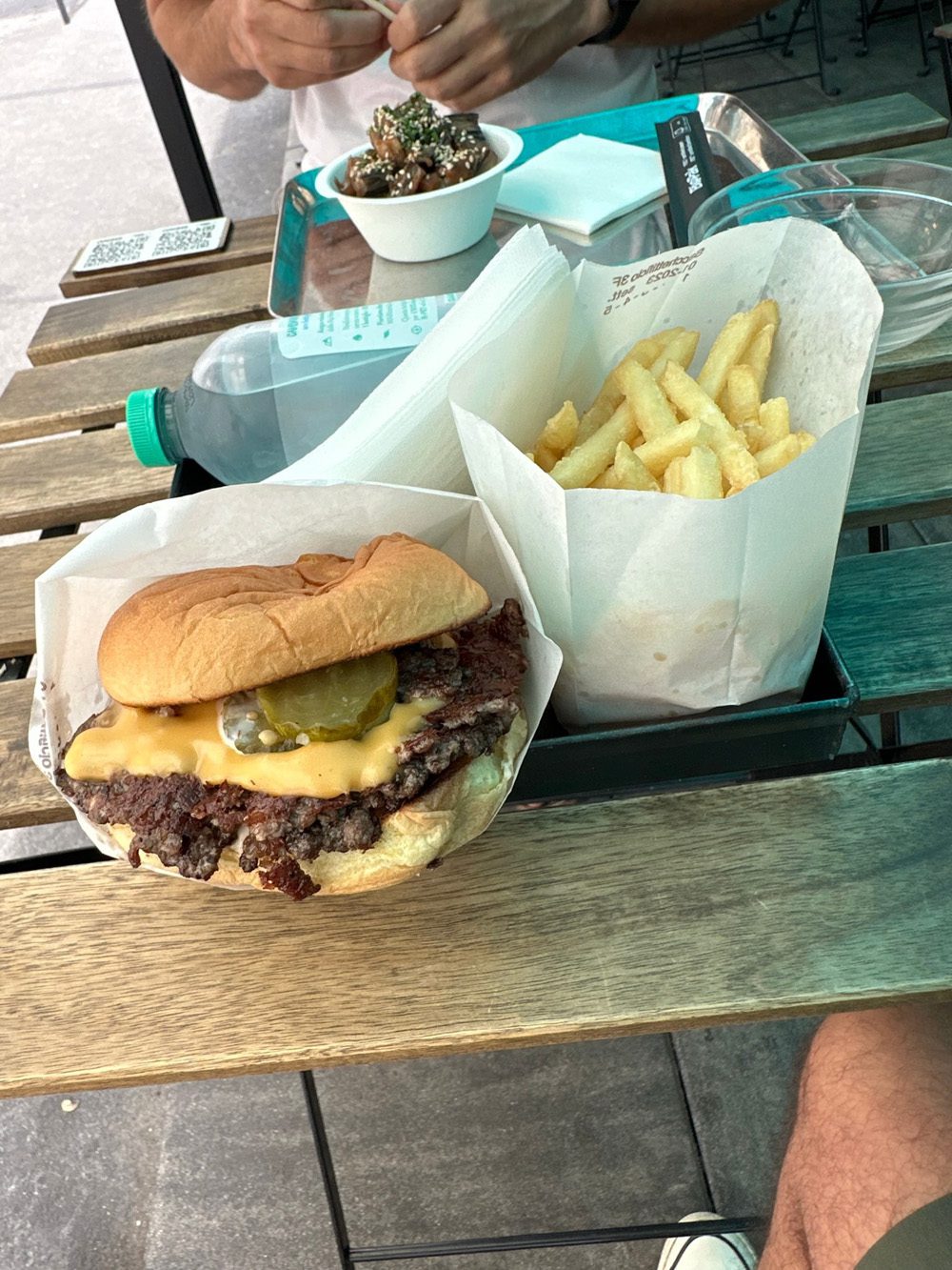 @burgerpicz