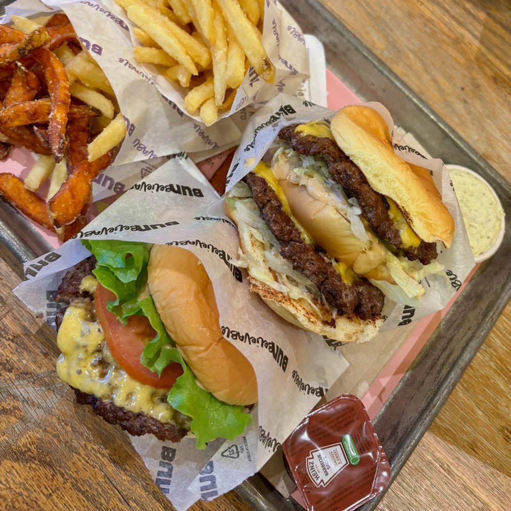 @burgerpicz