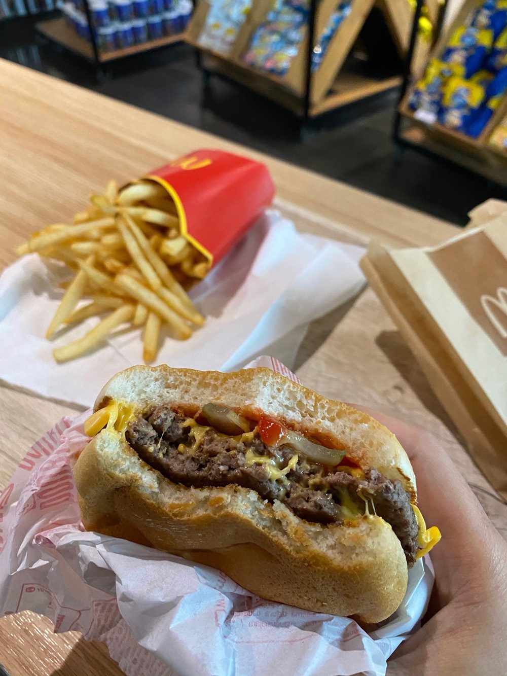 @burgerpicz